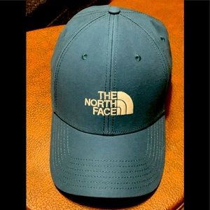 The North Face Women’s Cap